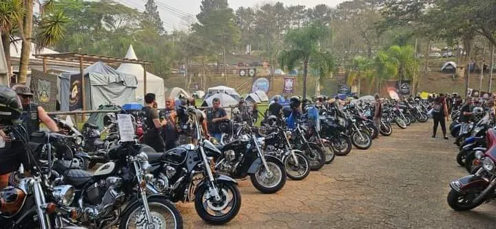 Chegada ao Evento Filhos da Lua em Várzea Paulista estacionamento