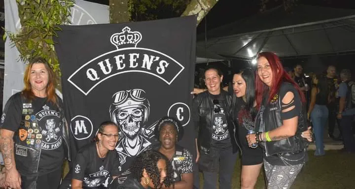 As Qeen's